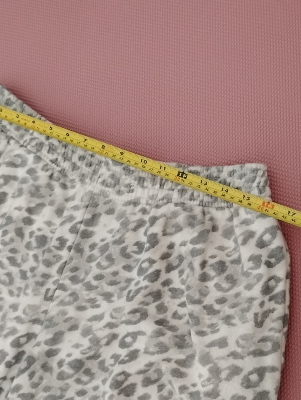 Aerie Go To Slouchy Sweatpant Wore Once - Picture 7 of 9